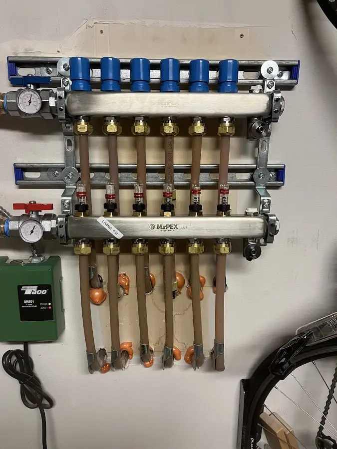 Plumber performing Leak Detection at a residential property in Monterey Park